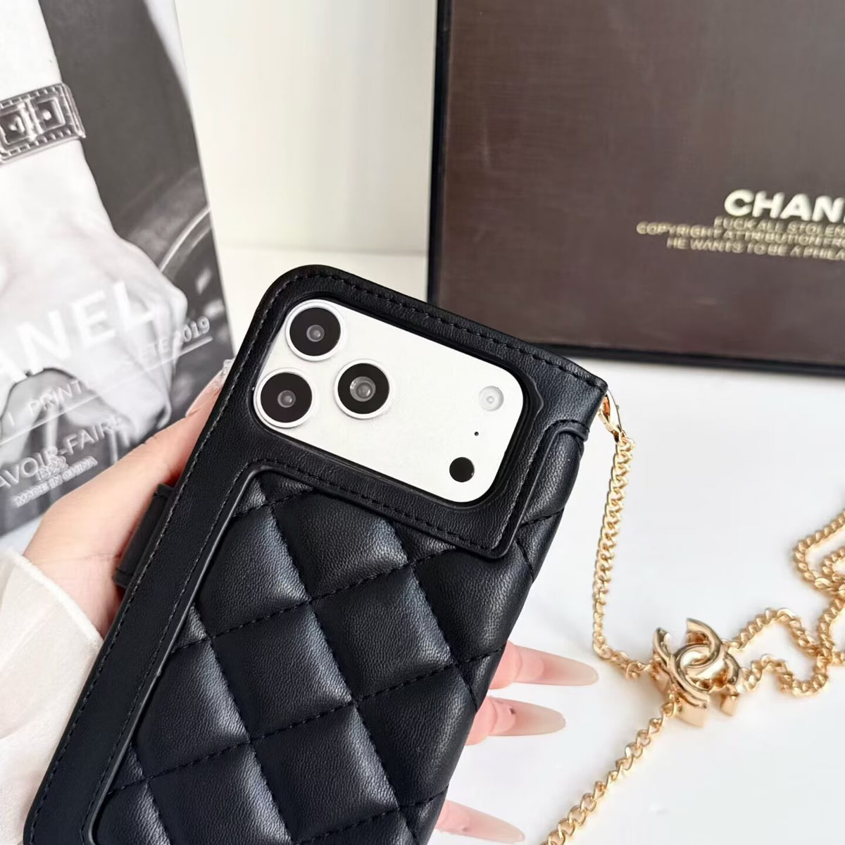 Phone Wallet Case For iPhone 12-18 Pro Max Detachable Chain & Card Slots Q171
