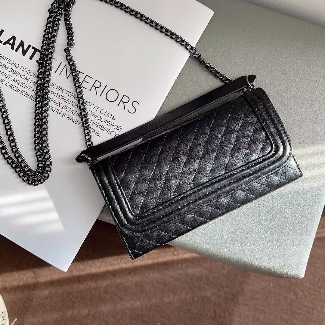 Quilted Crossbody Leather Wallet Case For iPhone 17 16 15 14 13 12 11 Pro Max Detachable Chain & Card Slots Q52 - QuiltedCases